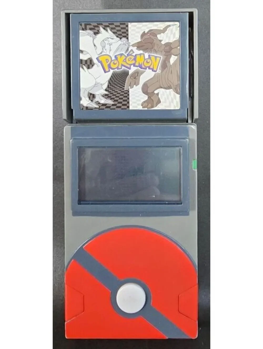 Pokémon Pokédex w/ Retro Pixel Display and Poké Jakks Pacific 2011 Works Great